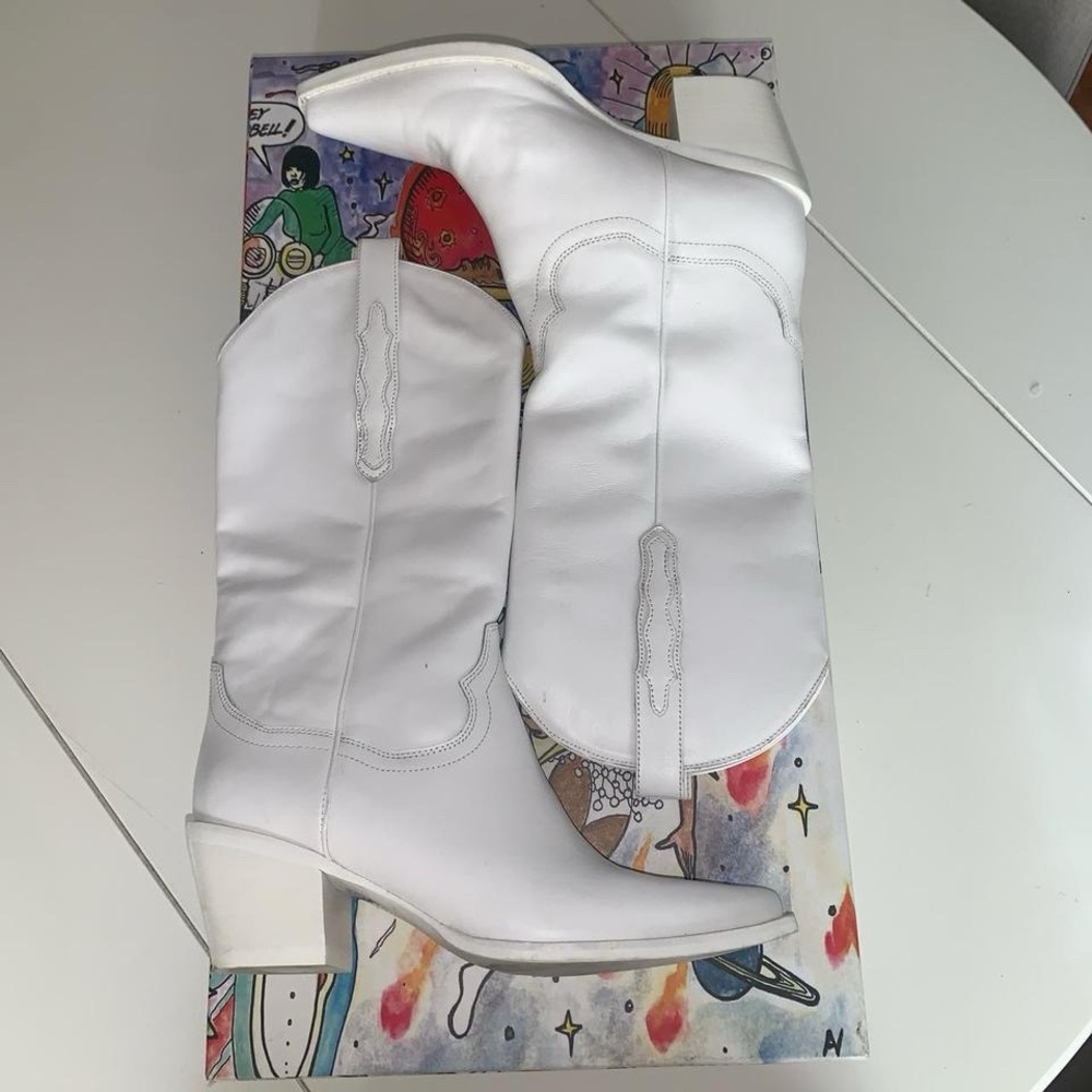 Jeffrey Campbell White Western, Cowboy & Moto Boots